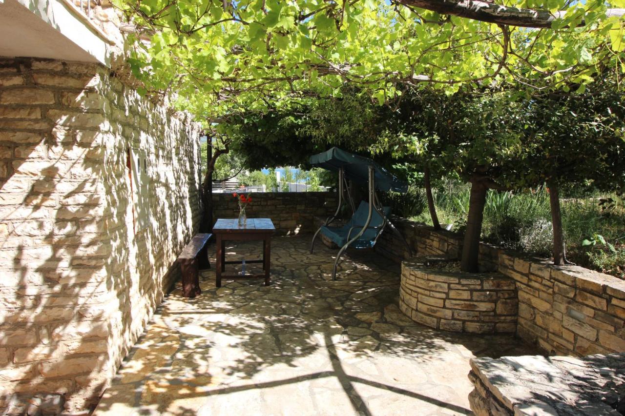 Stone House Skrivena Villa Pridraga Exterior photo